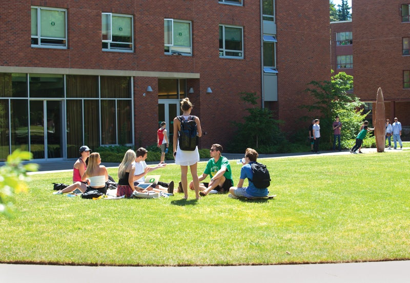Photo of exterior of UO residence halls